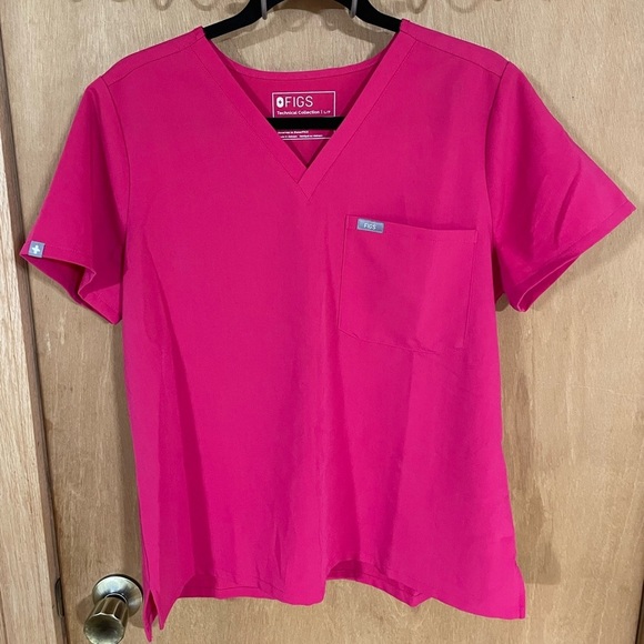 Figs Tops - FIGS-Catarina One-Pocket Scrub Top